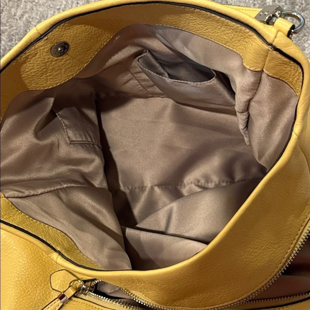 Coach Vintage Madison Phoebe Butter Yellow Leather Shoulder Tote Bag Boho